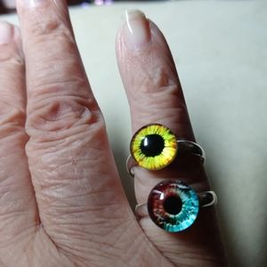 Eye ring